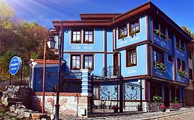 Pulpudeva Family Hotel