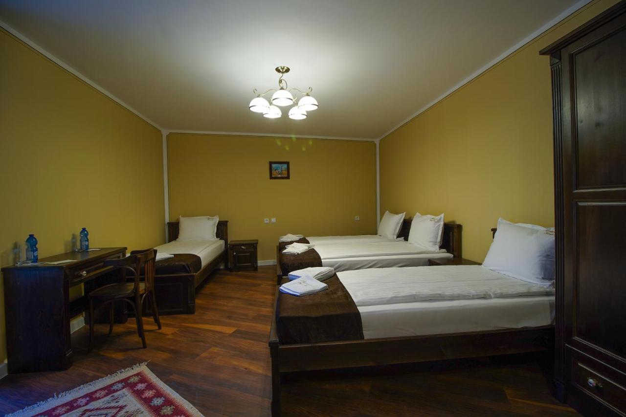 Pulpudeva Family Hotel Plovdiv Exterior photo