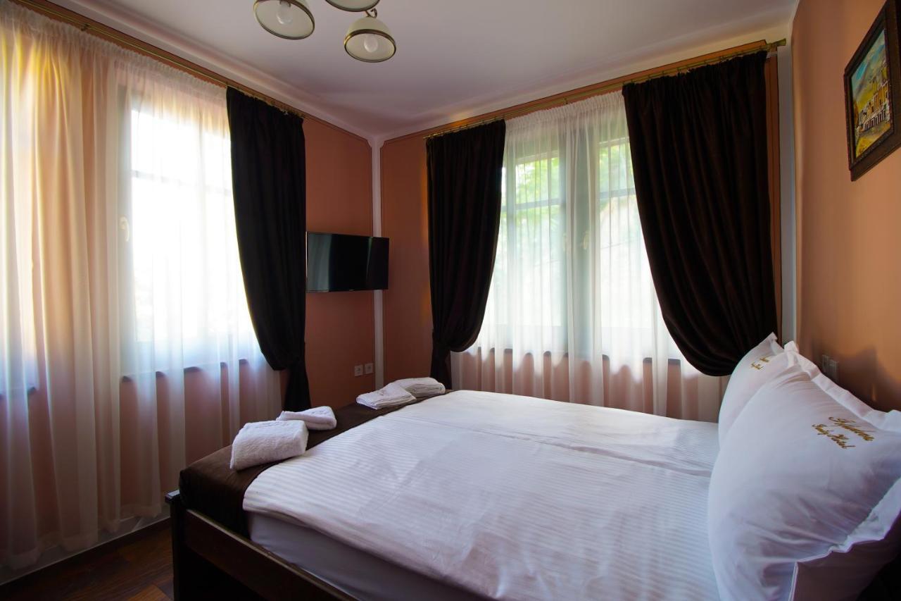 Pulpudeva Family Hotel Plovdiv Exterior photo